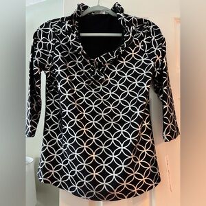 Lulu-B  Silvery Circle Pattern Ruffled Collar Top.